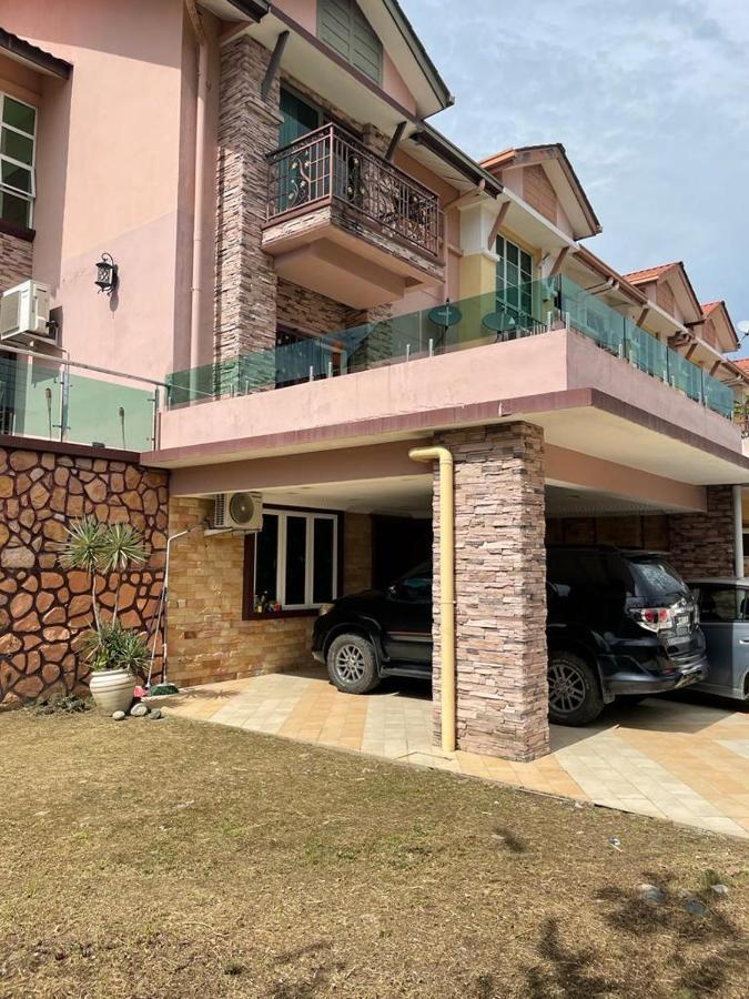 קוטה קינבלו Homestay D' Sepangar Hills מראה חיצוני תמונה