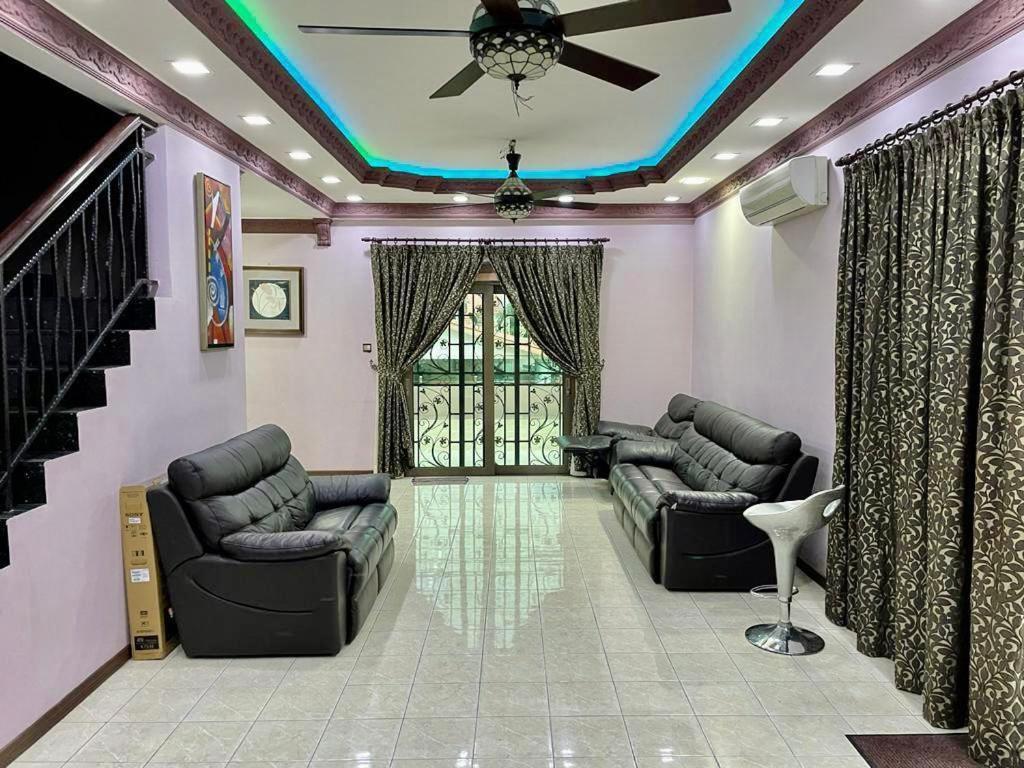 קוטה קינבלו Homestay D' Sepangar Hills מראה חיצוני תמונה